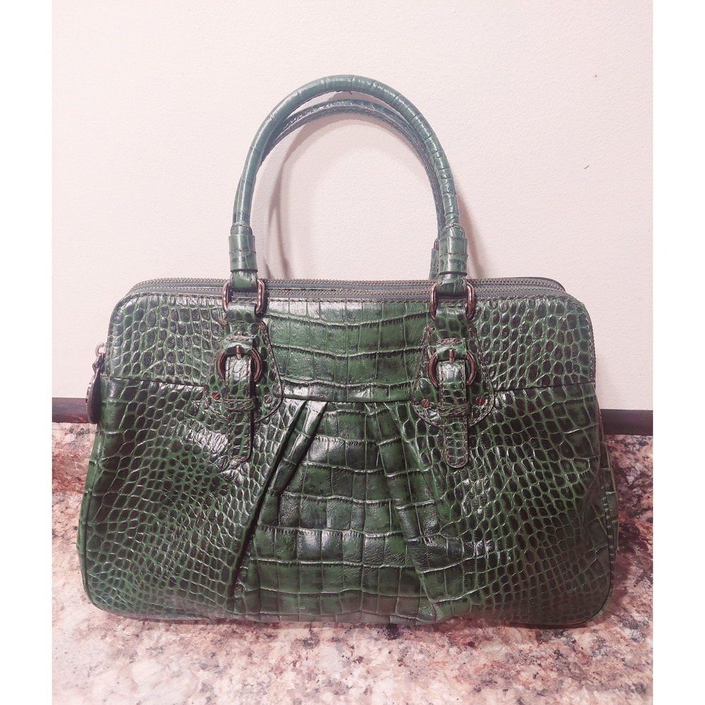 Antonio Melani Green Croc Leather Embossed Purse Quiet Luxury Minimalist Chic